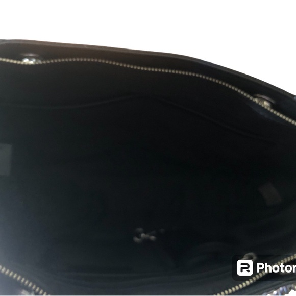 EUC Calvin Klein snake print bag - Picture 3 of 4